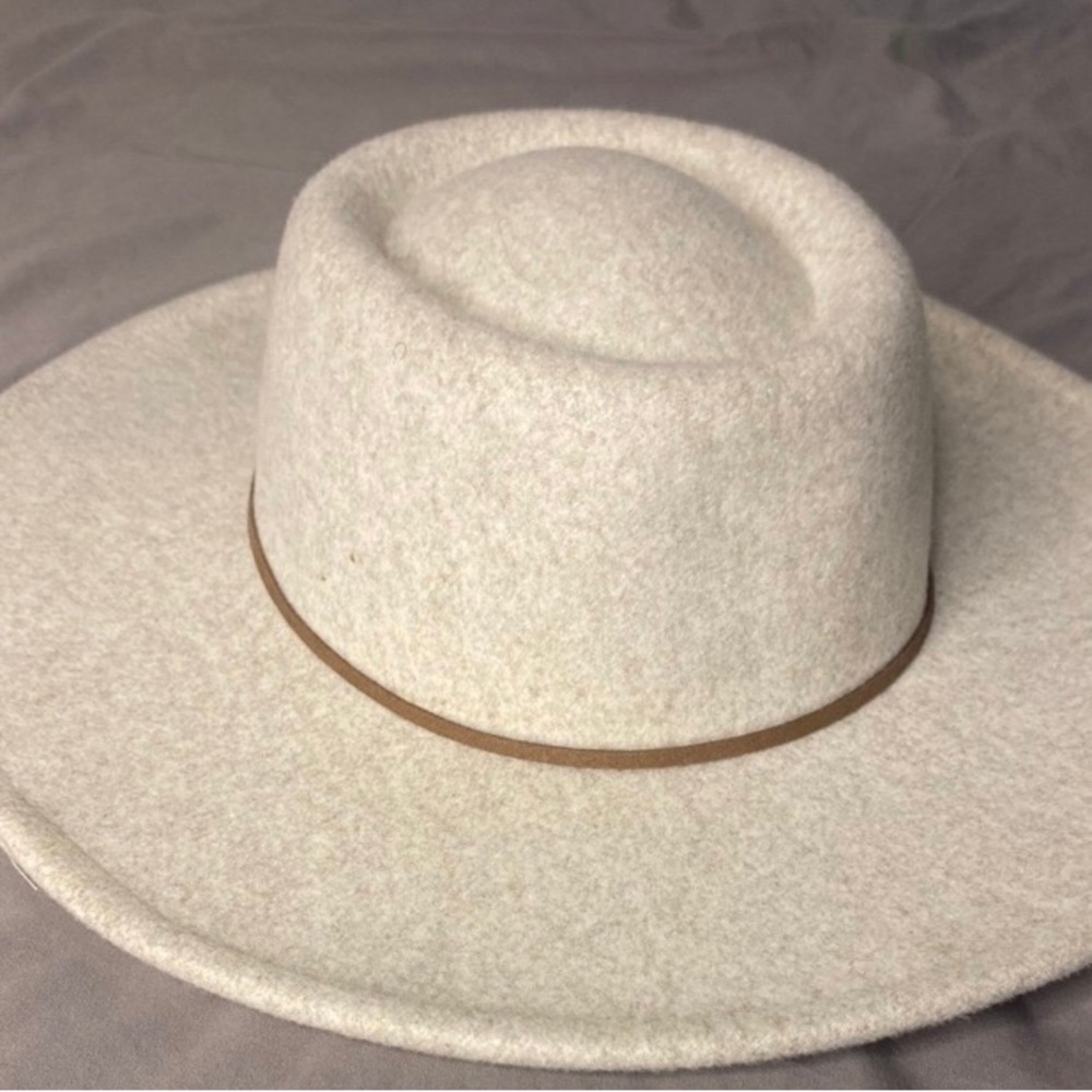 Crème Boater Hat